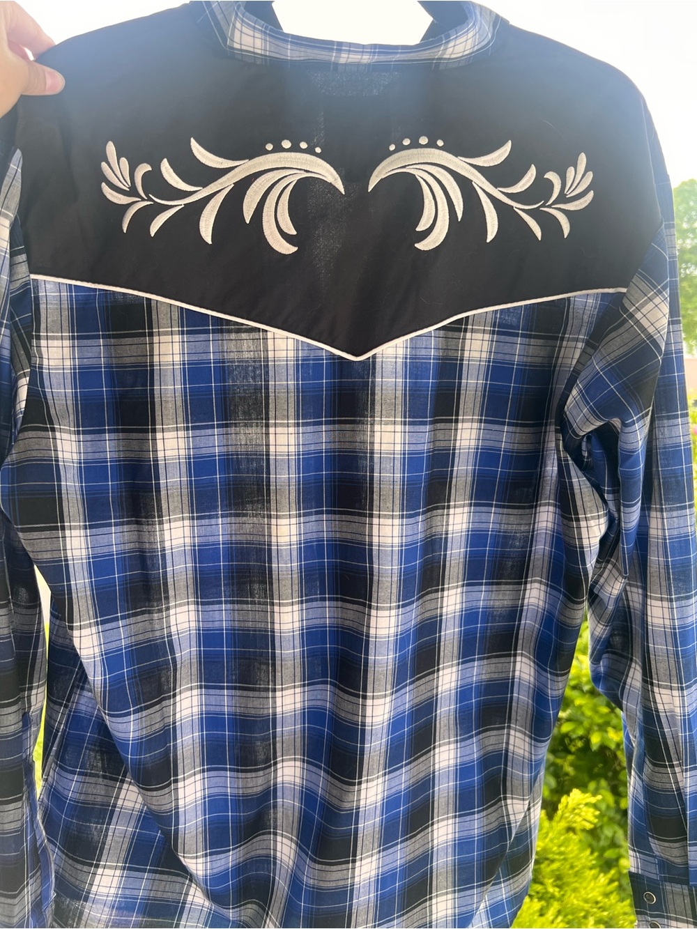 Ely Cattleman Blue, Black and White Plaid Western Shirt with Embroidered Yoke - Picture 4 of 4